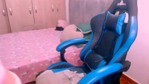 miluu_444 online show from 06/24/26, 01:37