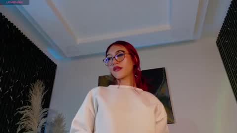 miluv19 online show from 09/12/25, 10:43