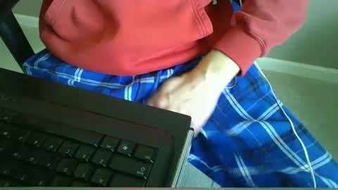 Snapshot of milwaukeebadger24 chatting on 12/13/24, 06:49 milwaukeebadger24 online show from 12/13/24, 06:49