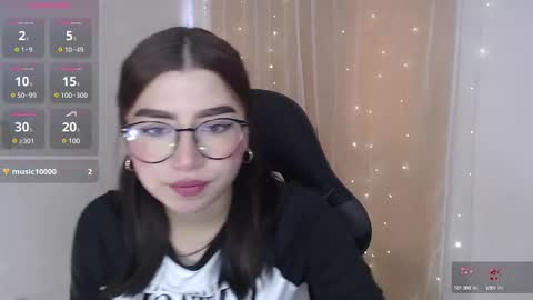 Snapshot of mily_thomson_b chatting on 01/12/25, 05:33 Mily online show from 01/12/25, 05:33