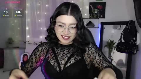 Snapshot of mily_thomson_b chatting on 10/02/25, 03:02 Mily online show from 10/02/25, 03:02