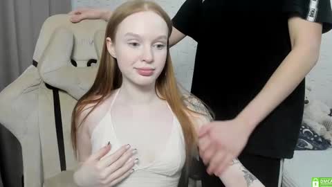 Snapshot of milymi_ chatting on 02/28/25, 05:04 Milena and Jasper online show from 02/28/25, 05:04