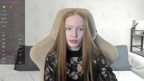 Snapshot of milymi_ chatting on 10/16/25, 07:31 Milena and Jasper online show from 10/16/25, 07:31