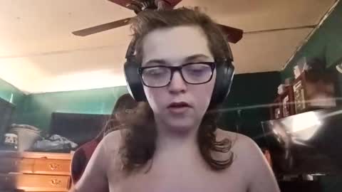 mimi142 online show from 03/20/26, 05:07