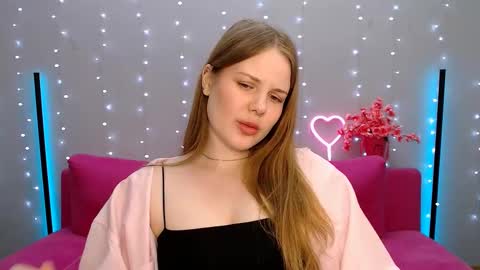 Kelly online show from 02/19/25, 05:38