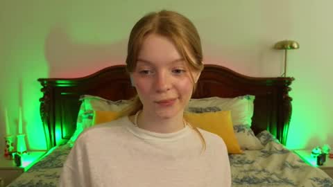 Snapshot of mimichelle chatting on 02/28/25, 07:48 mimichelle online show from 02/28/25, 07:48