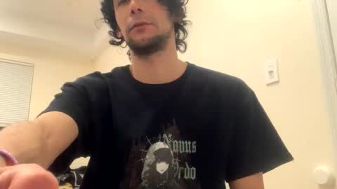 Snapshot of mimineko11 chatting on 04/14/26, 04:51 mimineko11 online show from 04/14/26, 04:51