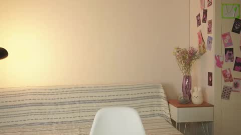 Snapshot of mimipuff chatting on 10/25/25, 01:07 Sonya online show from 10/25/25, 01:07