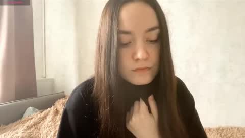 Snapshot of mimipurr chatting on 09/27/25, 06:18 mimipurr online show from 09/27/25, 06:18