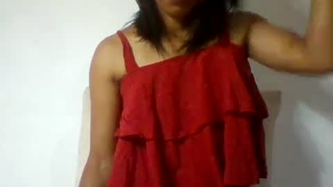 Snapshot of mimisexy295320 chatting on 12/17/25, 05:24 mimisexy295320 online show from 12/17/25, 05:24