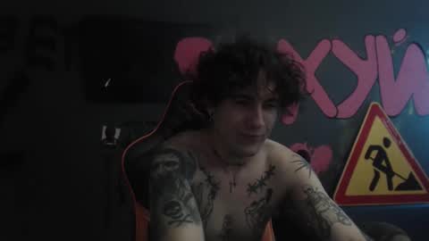 Max online show from 11/13/25, 01:10