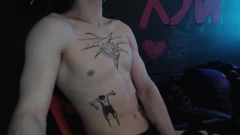 Max online show from 02/08/26, 01:14