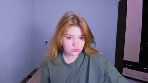 hi Im Mina  online show from 11/10/25, 01:37