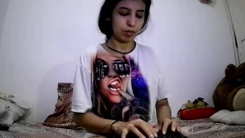 mina smith online show from 02/19/26, 05:14