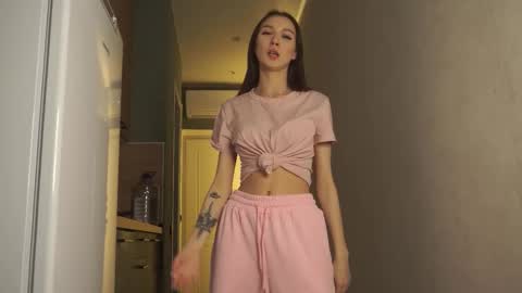 Mira online show from 03/27/26, 08:20