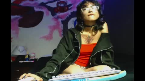 Suki 3 online show from 06/06/26, 03:00