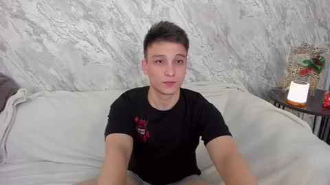 minato_kono online show from 01/17/25, 07:16