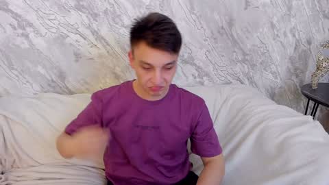 minato_kono online show from 01/23/25, 06:14