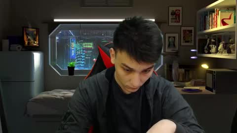 minato_kono online show from 10/08/25, 07:50