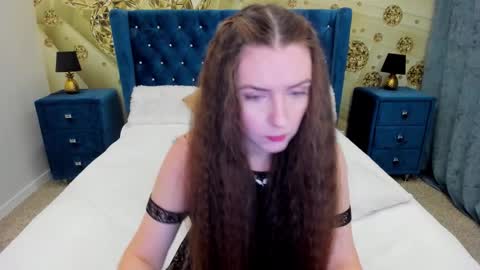 Snapshot of minchelskatrina chatting on 09/20/25, 07:09 minchelskatrina online show from 09/20/25, 07:09