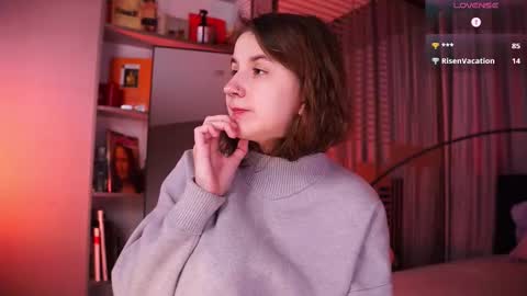 Frances  Next streams Thu Fri Sat 8am -  4pm GMT3 online show from 02/03/26, 06:22