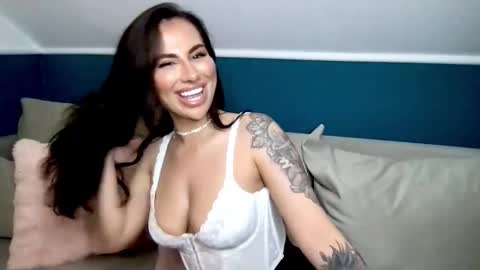 Mindy online show from 04/20/26, 05:05