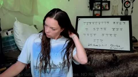 Mindy Mars online show from 04/13/26, 03:50