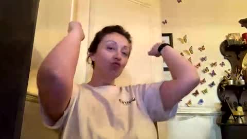 please subscribe to my fansly  please no video or photos must be recorded or re sold online show from 03/31/26, 12:49