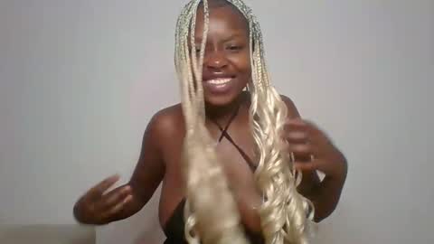 STRAWBERRY online show from 02/21/25, 12:38