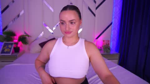 Snapshot of minifox_ chatting on 10/01/25, 06:41 minifox_ online show from 10/01/25, 06:41