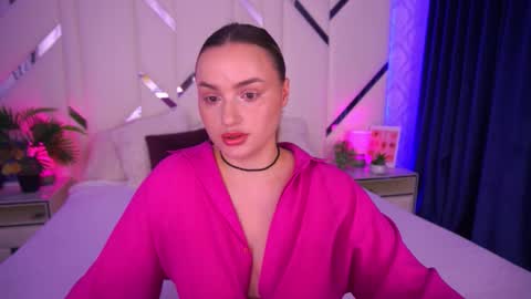 Snapshot of minifox_ chatting on 11/05/25, 08:14 minifox_ online show from 11/05/25, 08:14