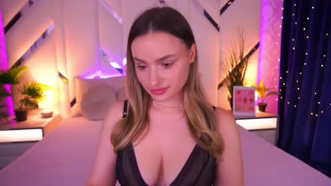 Snapshot of minifox_ chatting on 02/28/26, 08:48 minifox_ online show from 02/28/26, 08:48