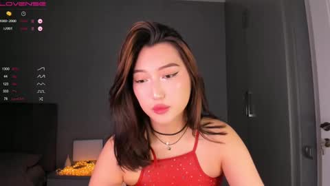 Snapshot of minnie_jin chatting on 02/09/25, 01:14 minnie_jin online show from 02/09/25, 01:14