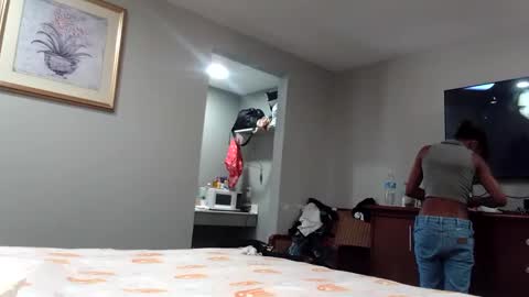 Snapshot of minniehunney chatting on 09/13/25, 10:42 minniehunney online show from 09/13/25, 10:42