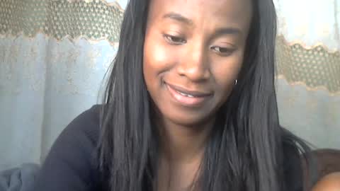 minouch211907 online show from 07/12/26, 09:33
