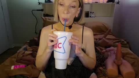 Tessa Rae online show from 04/28/26, 02:10