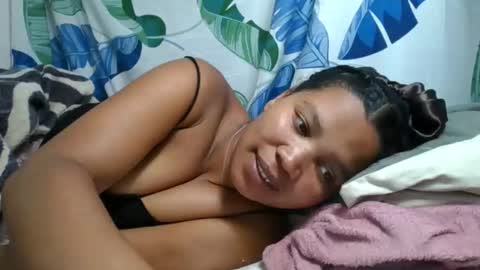 miora620846 online show from 04/25/26, 09:12