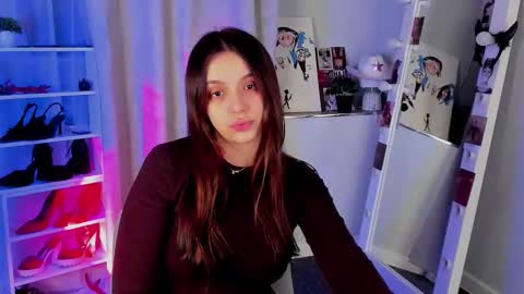 Snapshot of mipsymipson chatting on 11/30/25, 10:19 NEXT STREAM NOVEMBER 27282930 online show from 11/30/25, 10:19