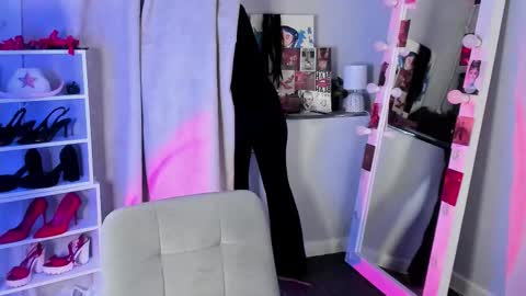 NEXT STREAM NOVEMBER  27282930 online show from 02/10/26, 09:24