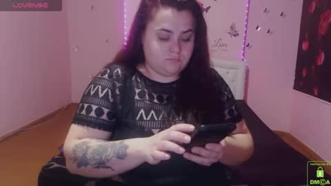 mira_cle_ online show from 04/01/26, 07:09