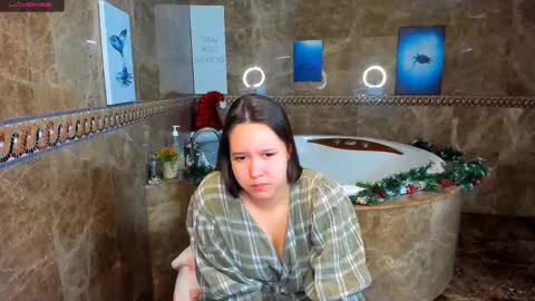 Mira online show from 01/12/25, 01:42