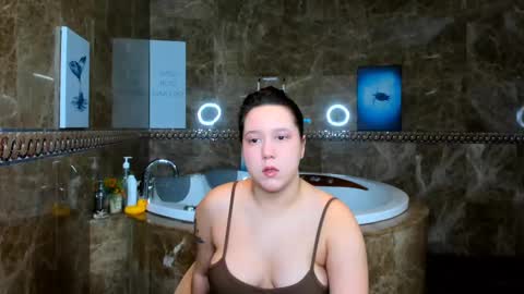 Mira online show from 03/02/25, 01:58