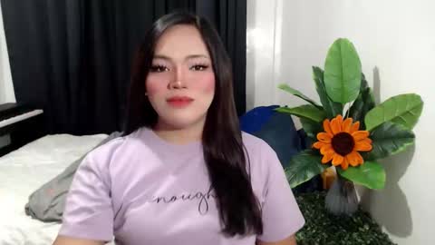 Mira Bella online show from 04/10/26, 08:52