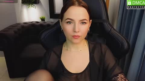 Snapshot of mira_mermayd chatting on 02/22/25, 07:45 Mira online show from 02/22/25, 07:45