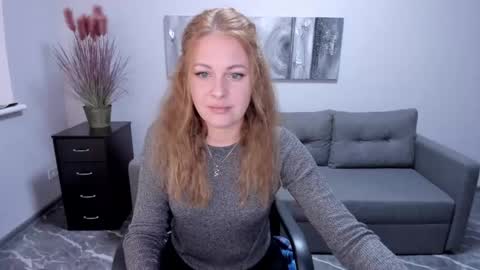 Snapshot of mira_whites chatting on 01/31/25, 06:35 Mira online show from 01/31/25, 06:35