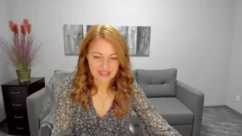 Snapshot of mira_whites chatting on 02/21/25, 06:51 Mira online show from 02/21/25, 06:51