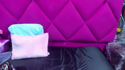 mirabella_miller online show from 02/11/26, 10:42