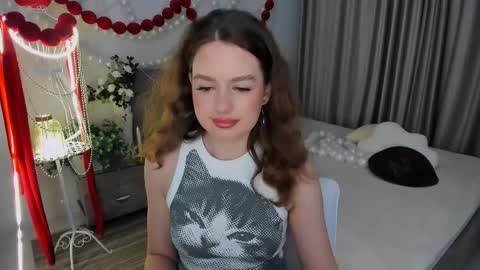 Emma online show from 04/02/26, 06:05