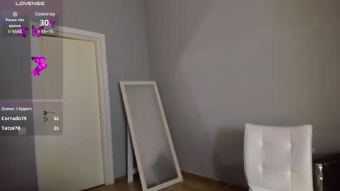 Snapshot of miradiaz chatting on 01/07/25, 05:20 Meera online show from 01/07/25, 05:20