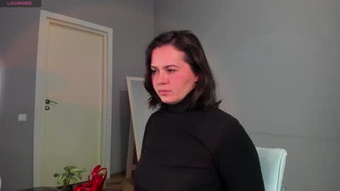 Snapshot of miradiaz chatting on 03/09/25, 05:17 Meera online show from 03/09/25, 05:17